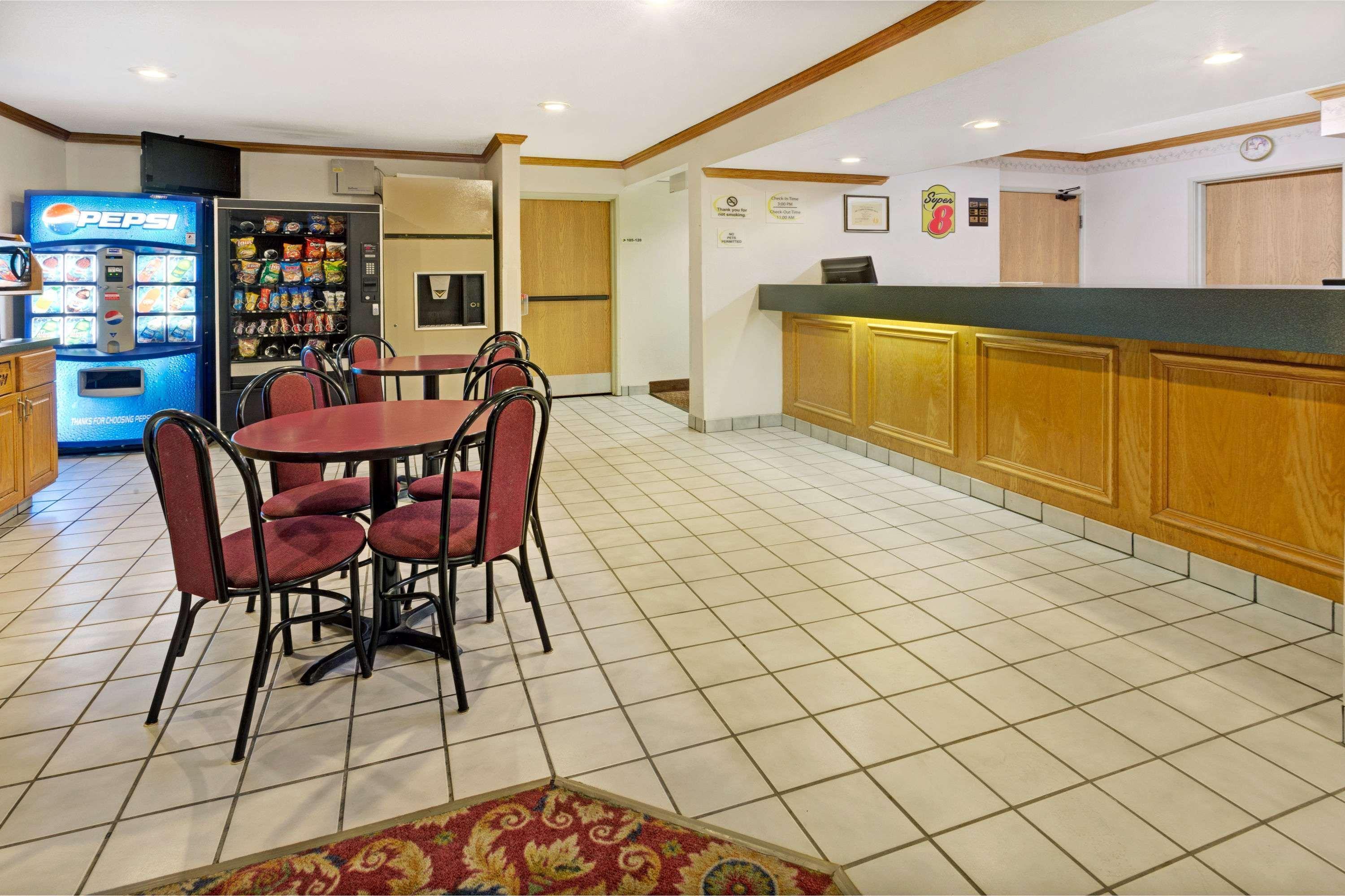 Super 8 By Wyndham Canonsburg/Pittsburgh Area Екстер'єр фото